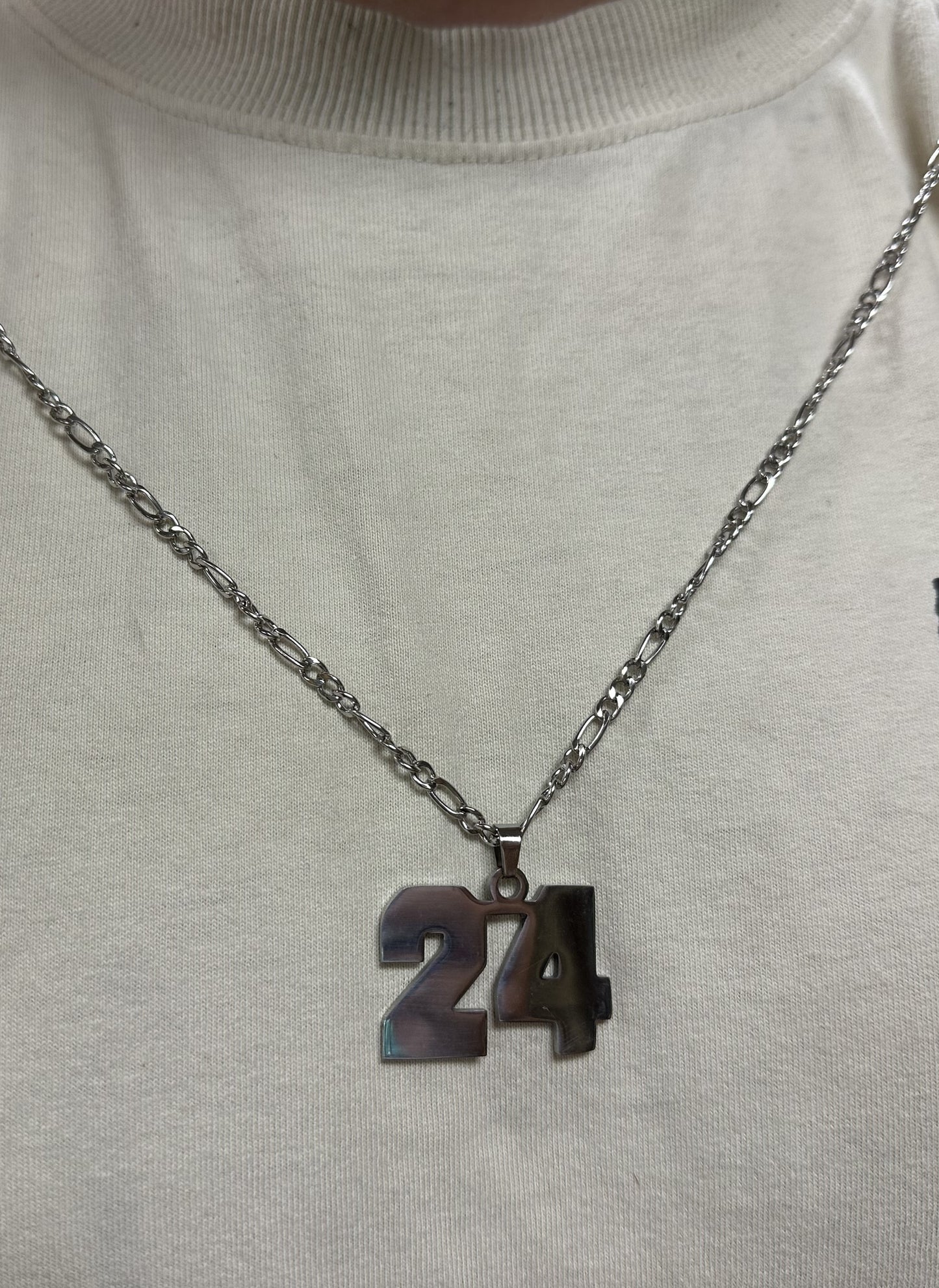 Necklace - 24" Silver